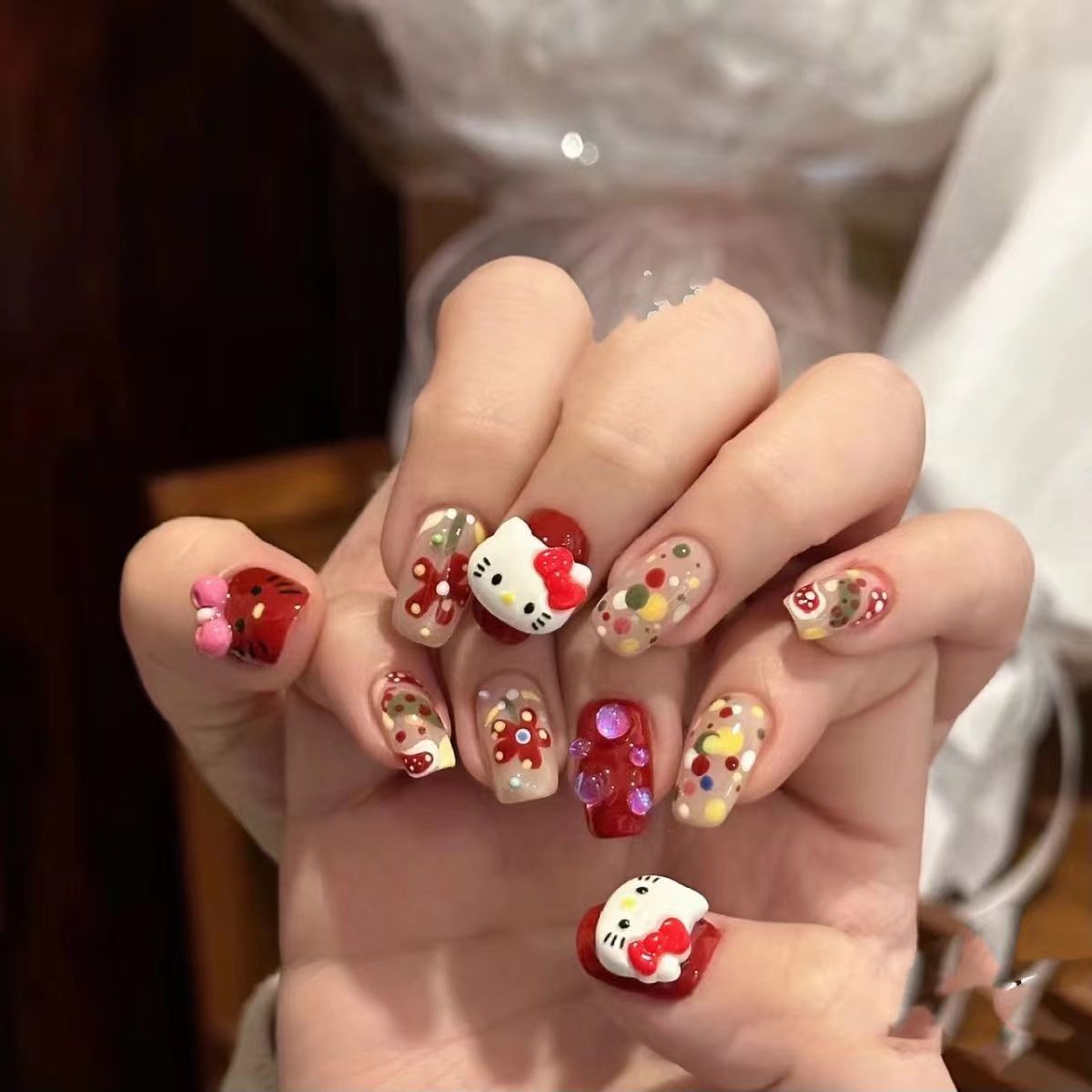 HS05 Hello Kitty Nails