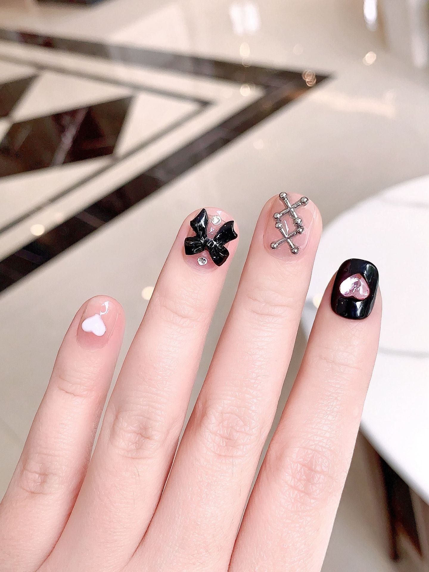 FS01 Heartbroken Kuromi Nails