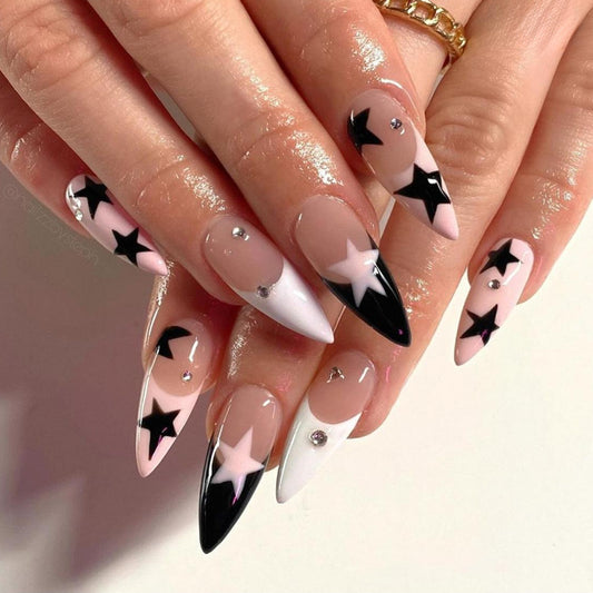 FA03 Almond Star Nails