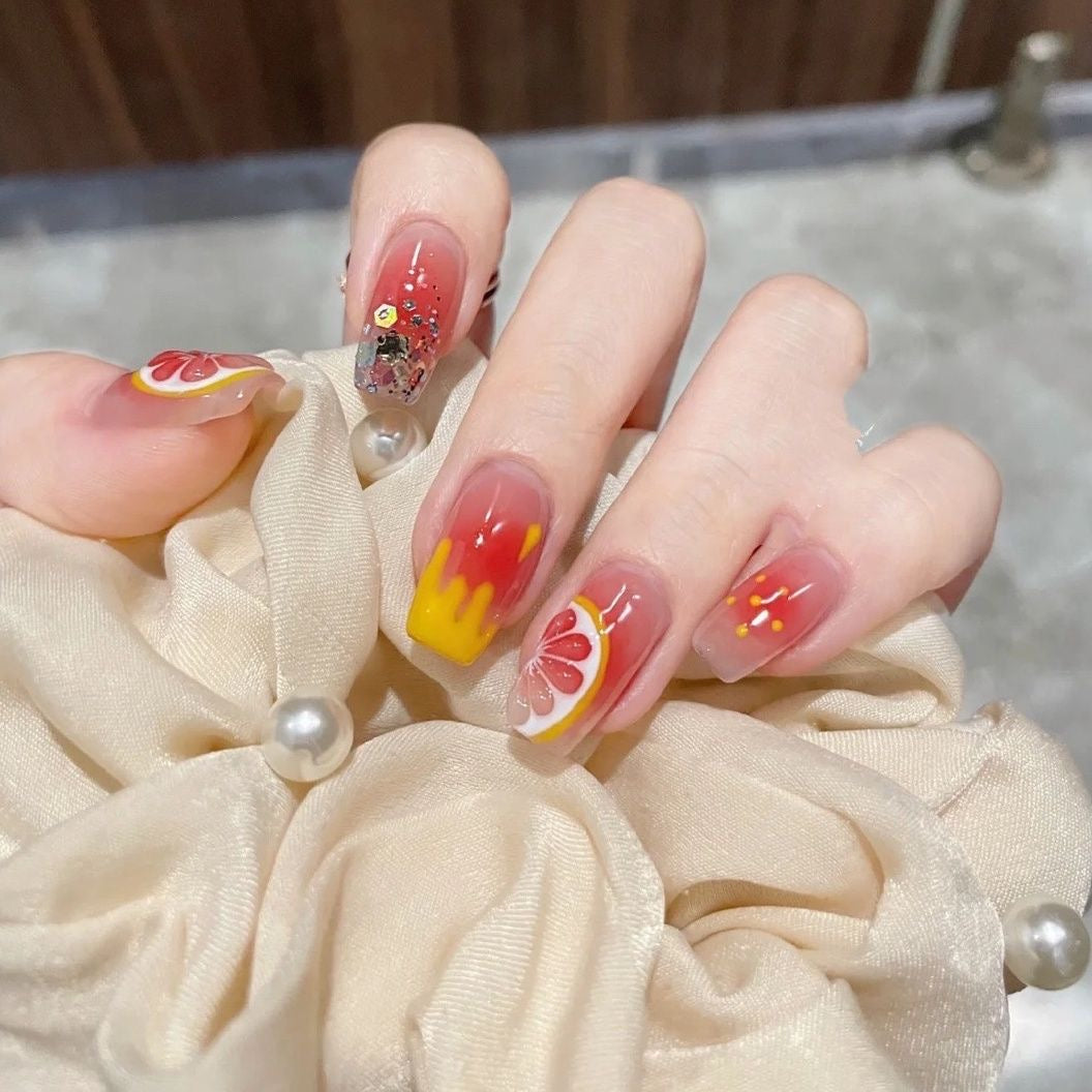 M25 Cheek lemon slices Nail